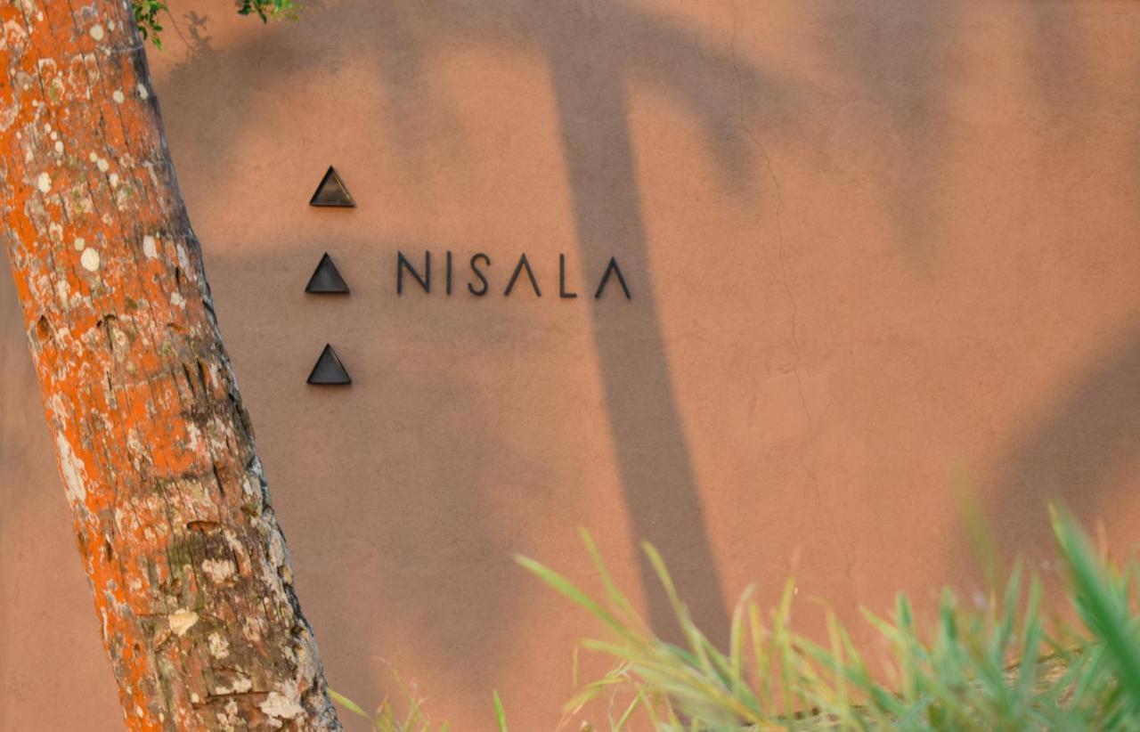Nisala Villas Хиккадува Экстерьер фото